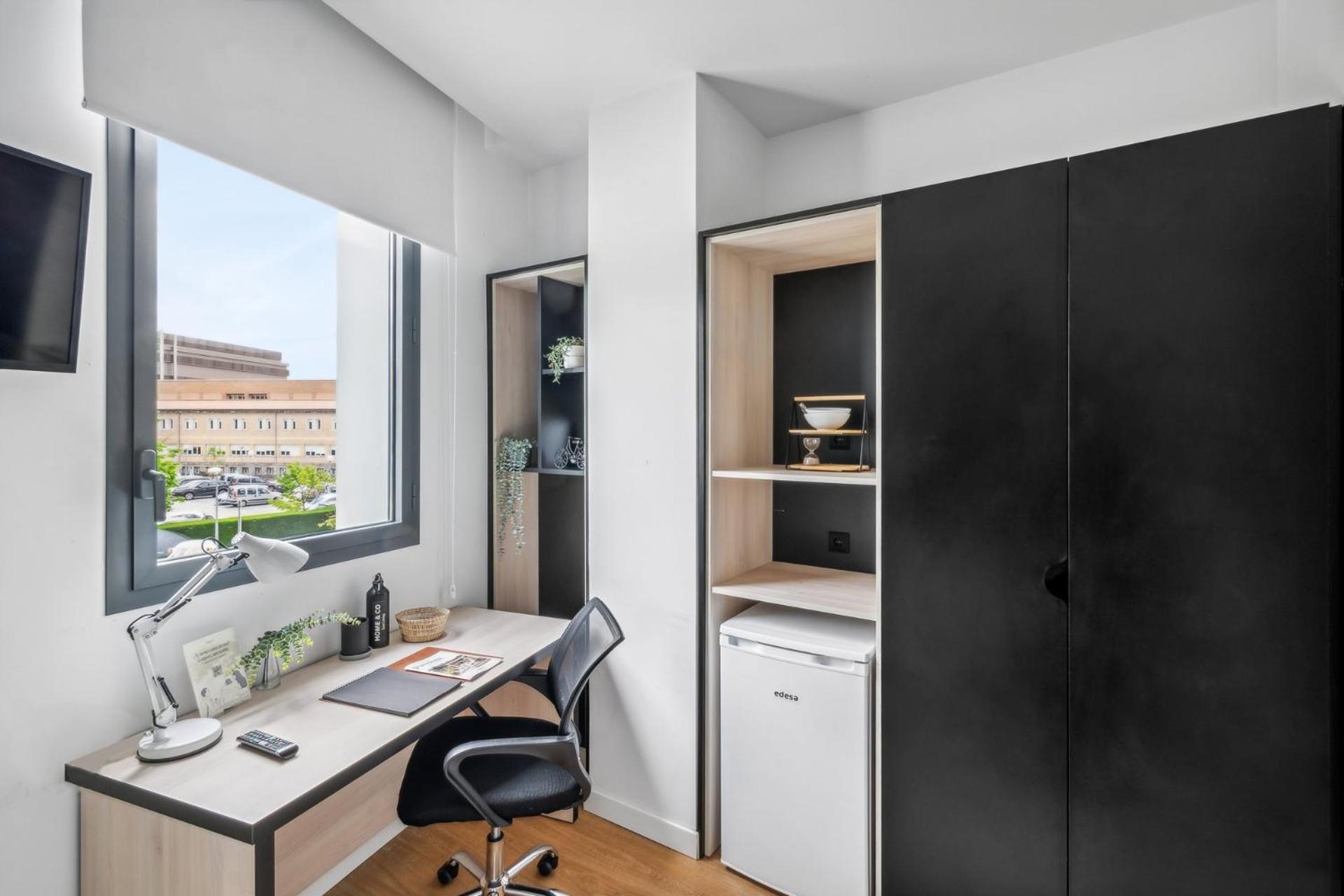 Home And Coliving Pamplona Luaran gambar